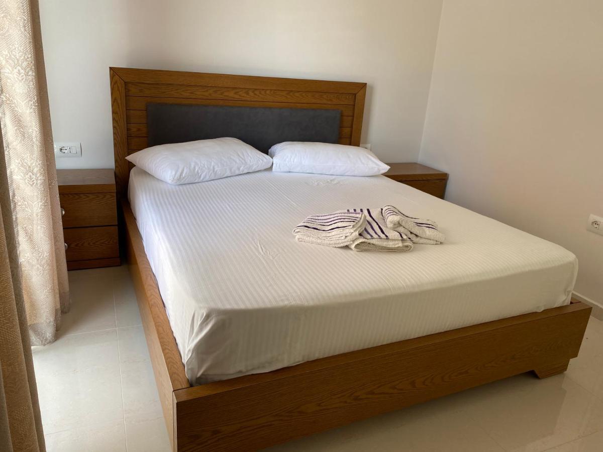 Ersid Apartaments In The Centre Sarandë Eksteriør billede