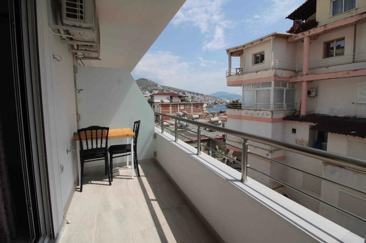 Ersid Apartaments In The Centre Sarandë Eksteriør billede